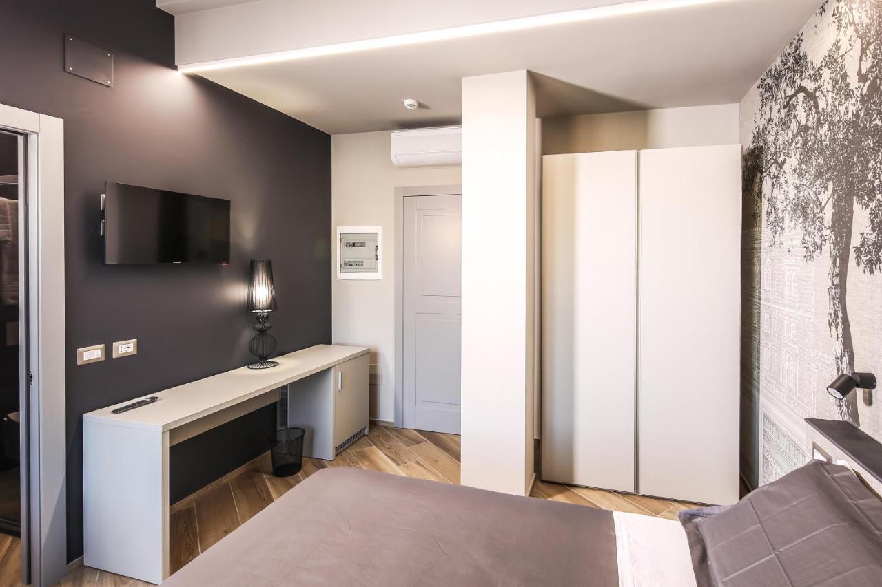 Vicolo Malavolta 7 Rooms And Suites Pedaso Ngoại thất bức ảnh