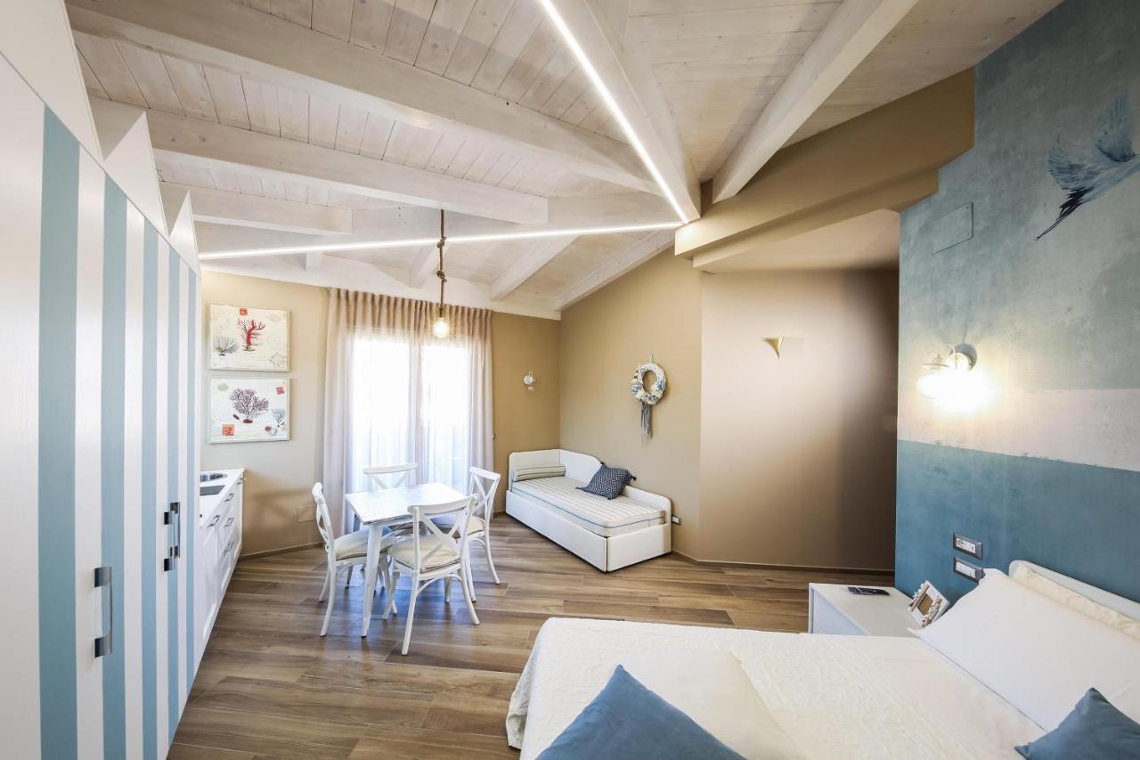 Vicolo Malavolta 7 Rooms And Suites Pedaso Ngoại thất bức ảnh