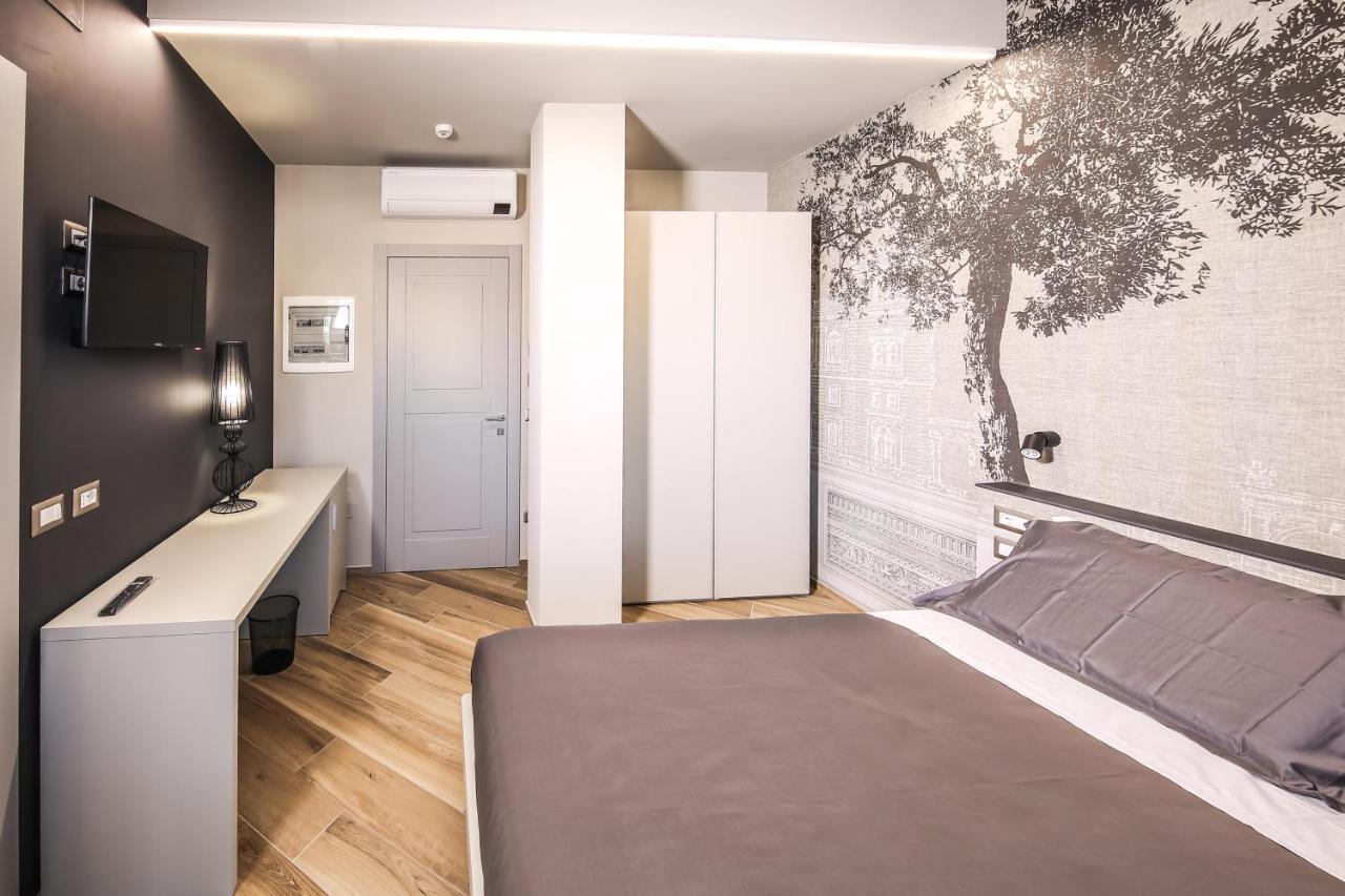 Vicolo Malavolta 7 Rooms And Suites Pedaso Ngoại thất bức ảnh