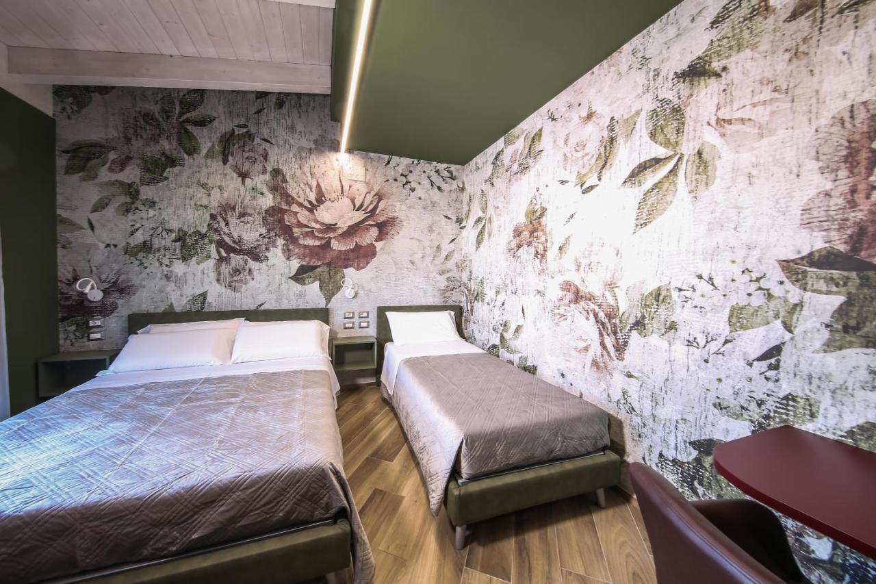 Vicolo Malavolta 7 Rooms And Suites Pedaso Ngoại thất bức ảnh